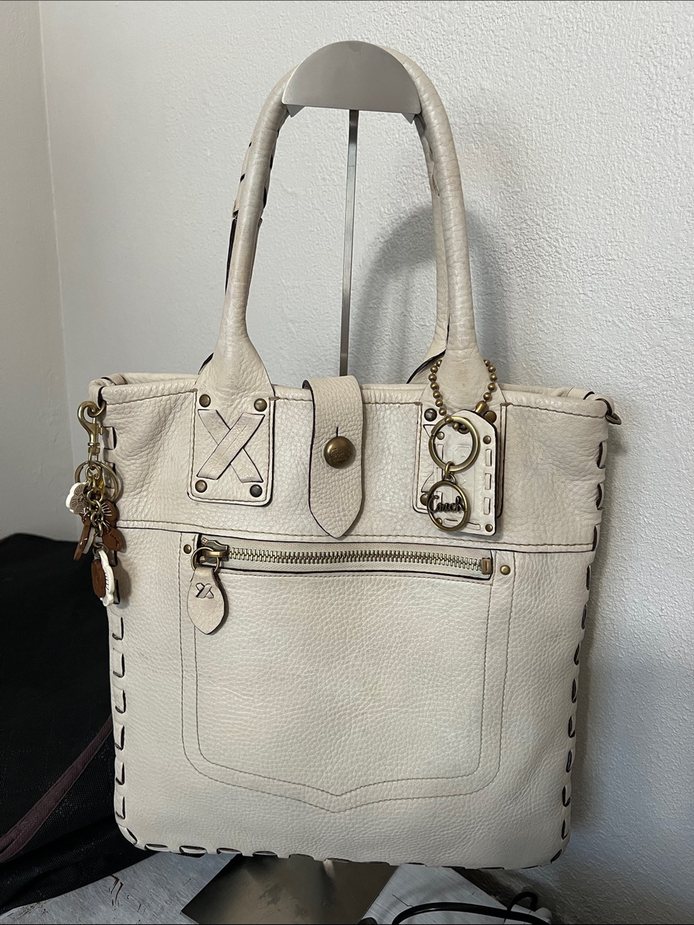 Coach Legacy Thompson Slim Tote Cream